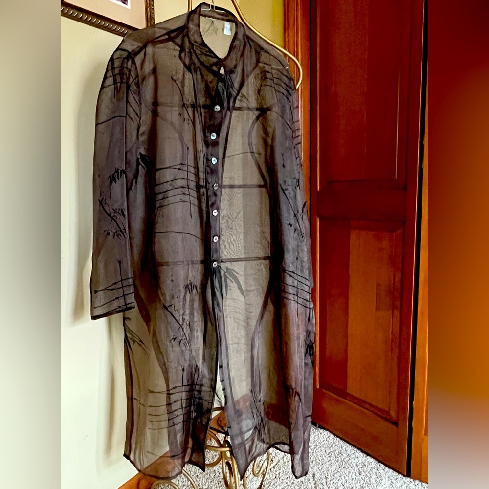 Chico’s - long sheer duster 42”L their size 3, approx 12/14 brown/black grafics